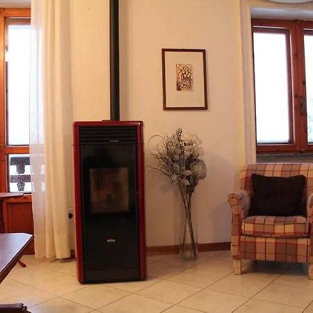 Maison Perron Cir- Vda-lathuile-n0062 בית הארחה 3*