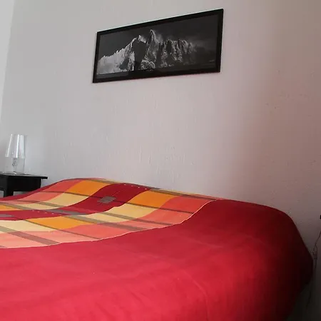 Maison Perron Cir- Vda-lathuile-n0062 Guest house