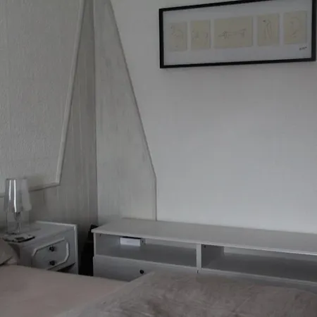 Maison Perron Cir- Vda-lathuile-n0062 3* La Thuile