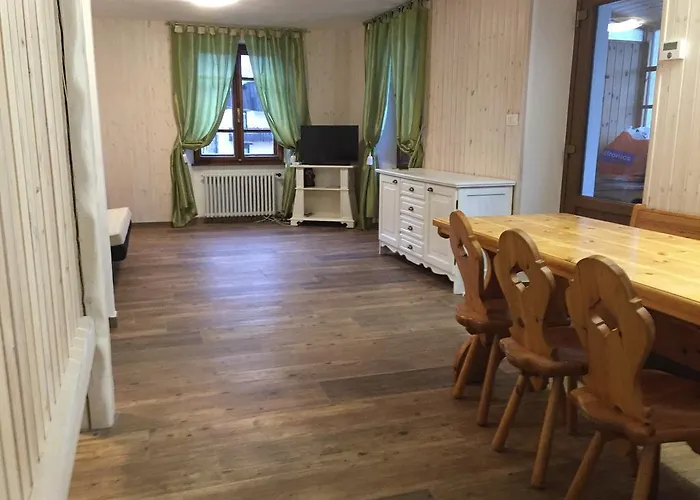 Maison Perron Cir- Vda-lathuile-n0062 게스트하우스 라튈르